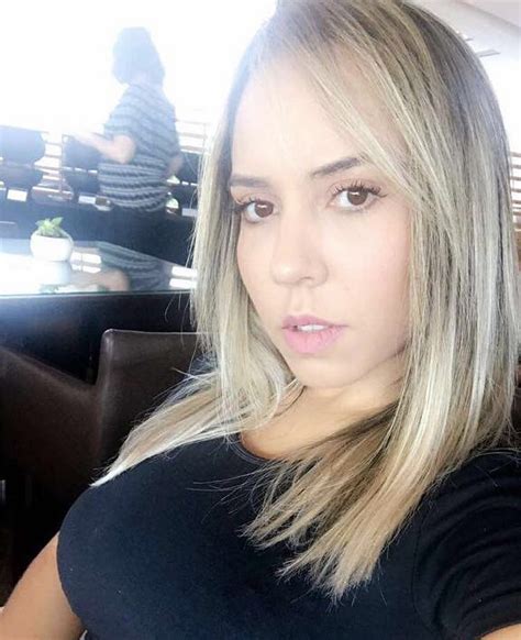 renata melao pelada|OnlyFans: Mulher Melão, aparece nua em vídeo sensual